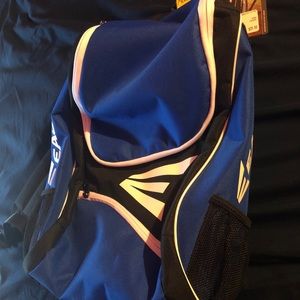 Easton E50BP baseball/softball youth backpack